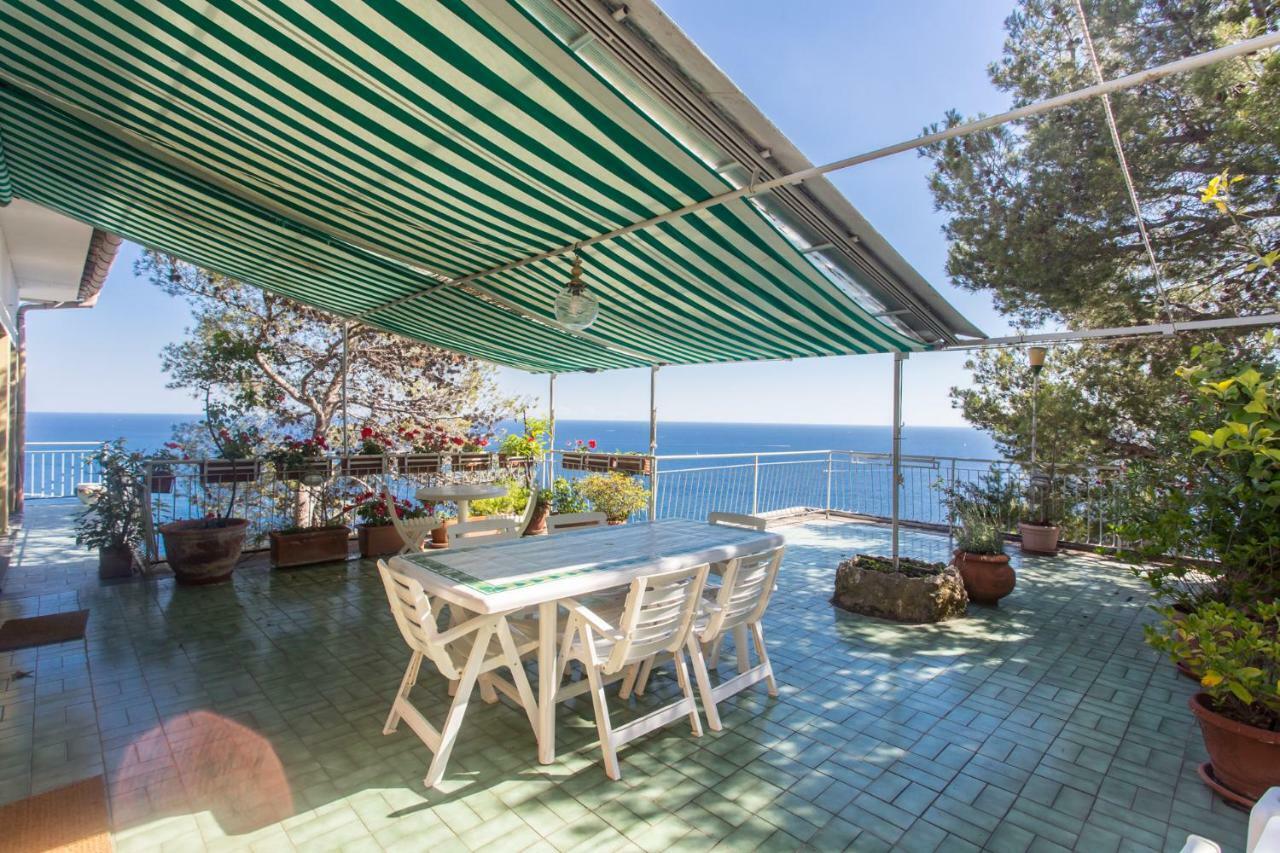 Stunning View Relax Tra Mare E Cielo Apartment Villa Solari Екстериор снимка